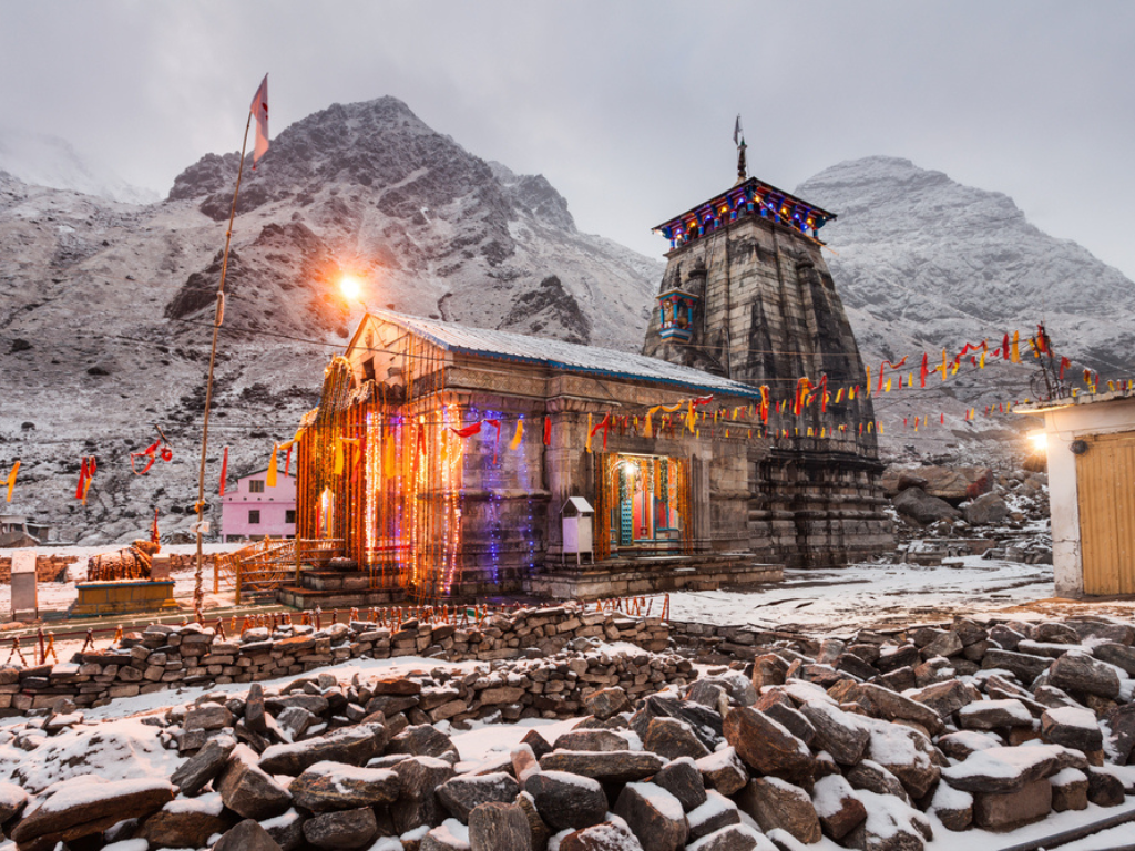 Kedarnath Helicopter Services blogs page of Wayflix Travels